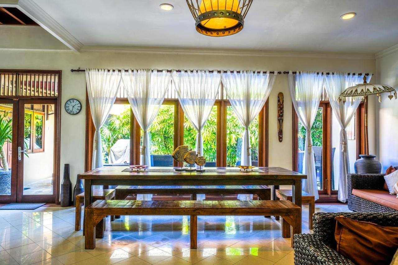 Villa Sanket - Kuta - 6 Bedrooms - 6 Bathrooms - Great Location מראה חיצוני תמונה